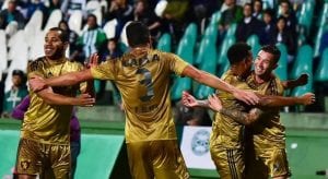 PR - Curitiba - 10/07/2017 - Brasileiro A 2017, Coritiba x Sport - Mena do Sport comemorando seu gol durante partida contra o Coritiba, no Estadio Couto Pereira, valida pelo Campeonato Brasileiro A 2017. Foto: Jason Silva/AGIF