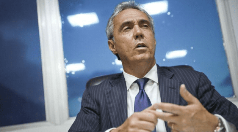 Sport de olho em Evandro Carvalho