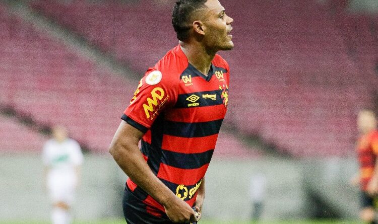 Em clássico empolgante, hat-trick de Mikael sela vitória rubro-negra sobre  o Náutico - Sport Club do Recife