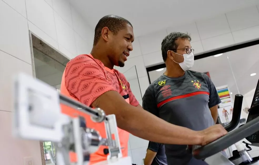 Rodrigão, novo atacante do Sport