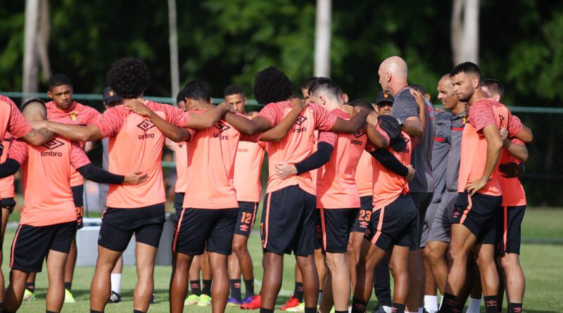 Sport pode ter cinco reforços
