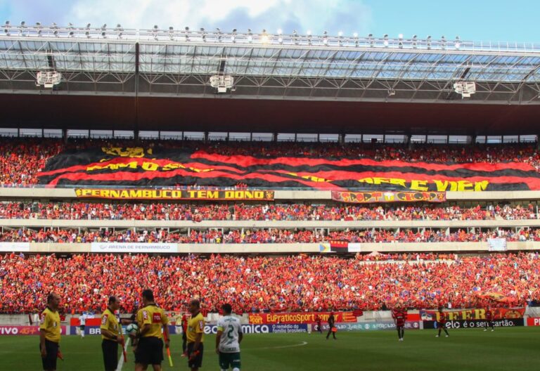 Torcida do Sport na Arena de Pernambuco