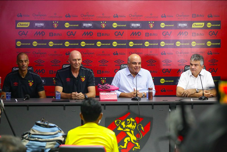 Sport de olho no mercado