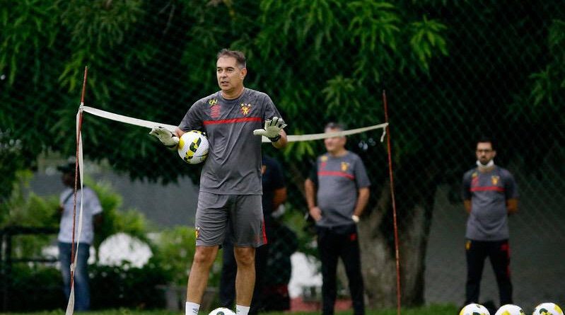 Treinador de goleiros do Sport gosta de confusão