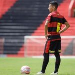 João Cordeiro, lateral-esquerdo do Sport, está na mira do Braga