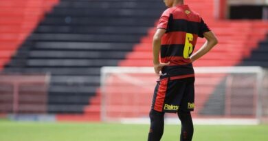 João Cordeiro, lateral-esquerdo do Sport, está na mira do Braga