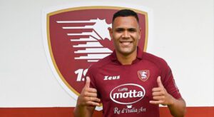 Mikael está envolvida em história do Sport