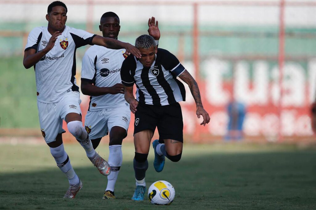 Sport perde para o Botafogo fora de casa