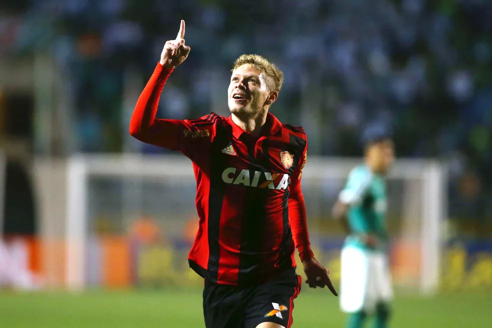 Sport de olho no mercado