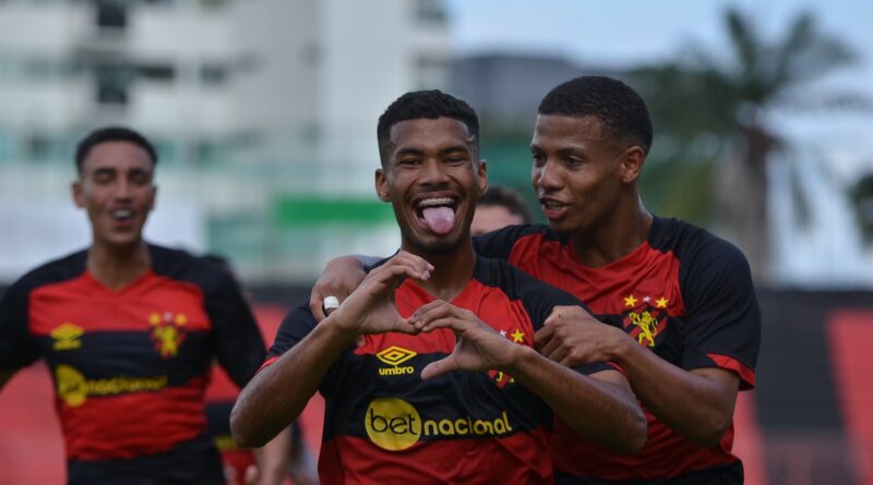Sport vence o Botafogo na Ilha do Retiro