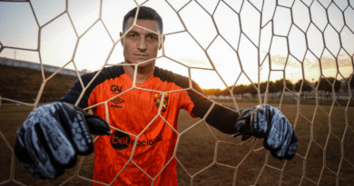 Dênis é o novo goleiro do Sport