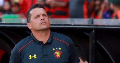 Claudinei Oliveira é o quarto técnico do Sport em 2022