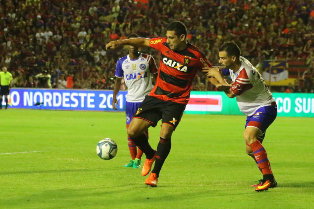 Sport encara o Bahia