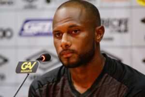 Futuro de Ronaldo Henrique no Sport