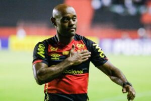Sport: Vagner Love indica permanência no Sport para 2023: "Tudo muito bem encaminhado"