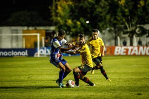 Sport empata com o Maguary