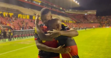 Vagner Love e Gabriel Santos - Sport