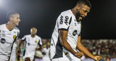 Sport vence o Campinense