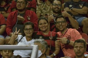 Sport de olho na torcida