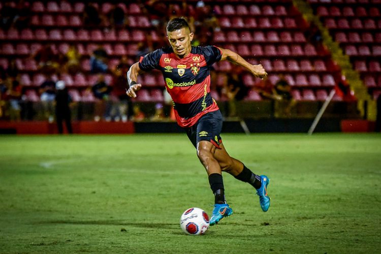 Igor Cariús - Sport