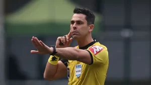 Sport de olho na arbitragem
