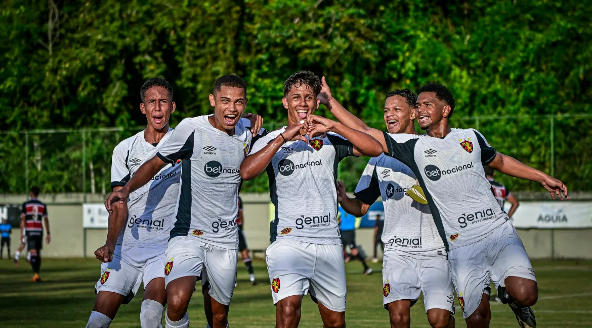 BASTIDORES - SUB-17 NA FINAL DO CAMPEONATO PERNAMBUCANO 