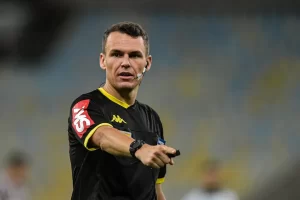 Sport de olho na arbitragem