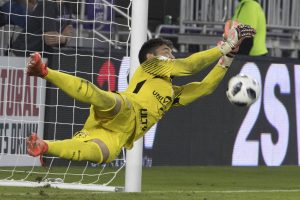 Sport de olho em Caíque França