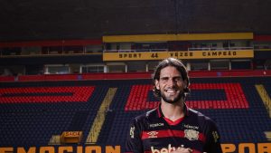 Recém contratado do Sport impressiona nos treinos de finalização - Foto: Paulo Paiva/SCR