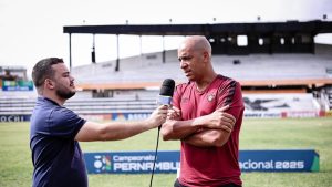 Sport: Atacante brilha mais uma vez e provaca "DOR DE CABEÇA" em Pepa - Foto: Paulo Paiva/ Sport