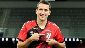 Chegada de Pablo aquece disputa no ataque do Sport, mas pode provocar saídas inesperadas - Foto: Divulgação/Athletico-PR