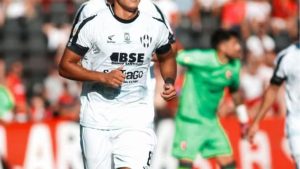 TOCA A SIRENE!? Sport acaba de anunciar oficialmente seu maior reforço - Foto: Divulgação/Central Córdoba