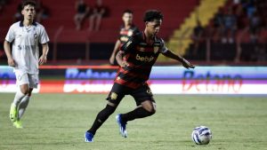 Base forte: investimento no futuro do Sport rende frutos dentro e fora de campo - Foto: Paulo Paiva/SCR