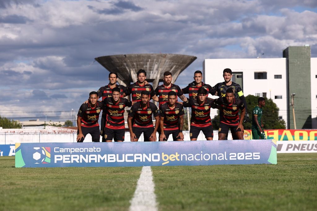 "Mais de R$ 41 milhões": Sport investe alto e busca entrosamento - Foto: Paulo Paiva/Sport