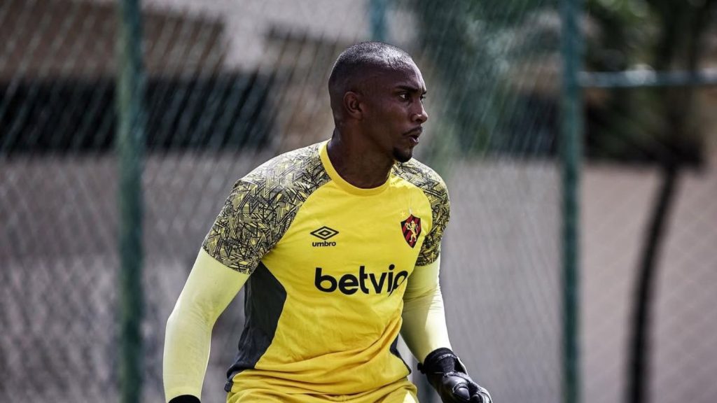ATUALIZAÇÃO! Entenda a situação da renovação de contrato do goleiro Jordan com o Sport - Foto: Paulo Paiva / SCR