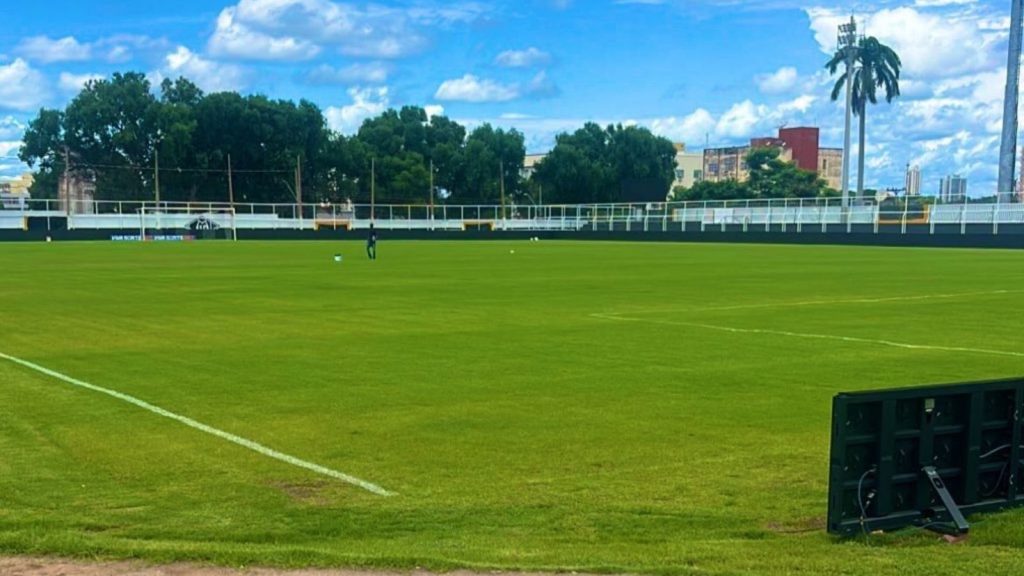 Saiba mais sobre o estádio e as condições do gramado onde o Sport fará sua estreia - Foto: Redes sociais