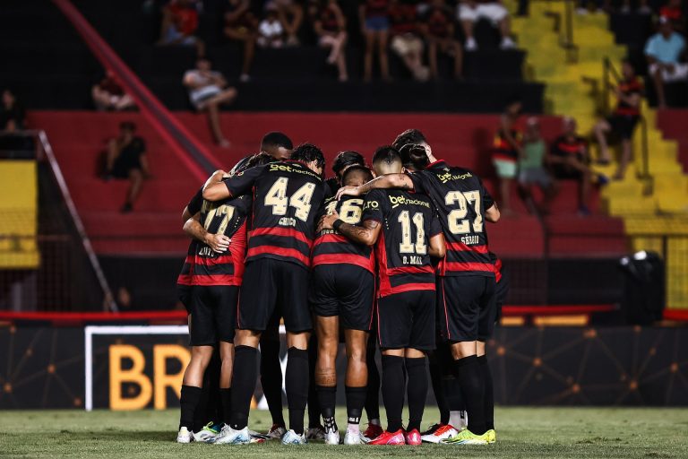 Elenco do Sport - Foto: Paulo Paiva/SCR