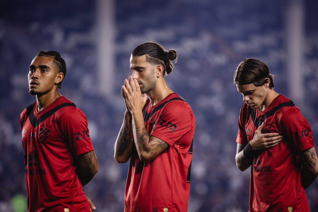 (Foto: Paulo Paiva/SCR)