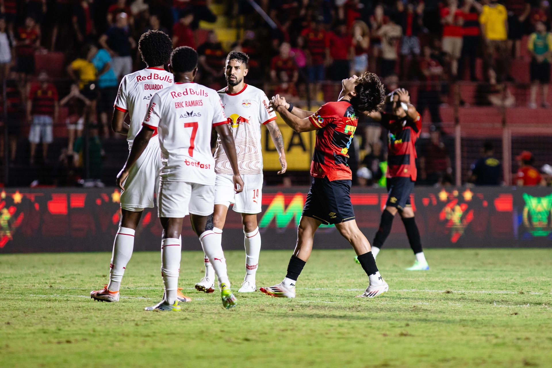 Nova derrota do Sport Recife cria recorde impressionante; veja