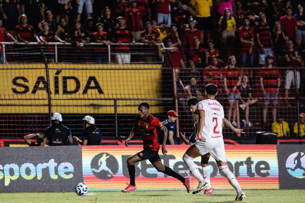 (Foto: Paulo Paiva/SCR)