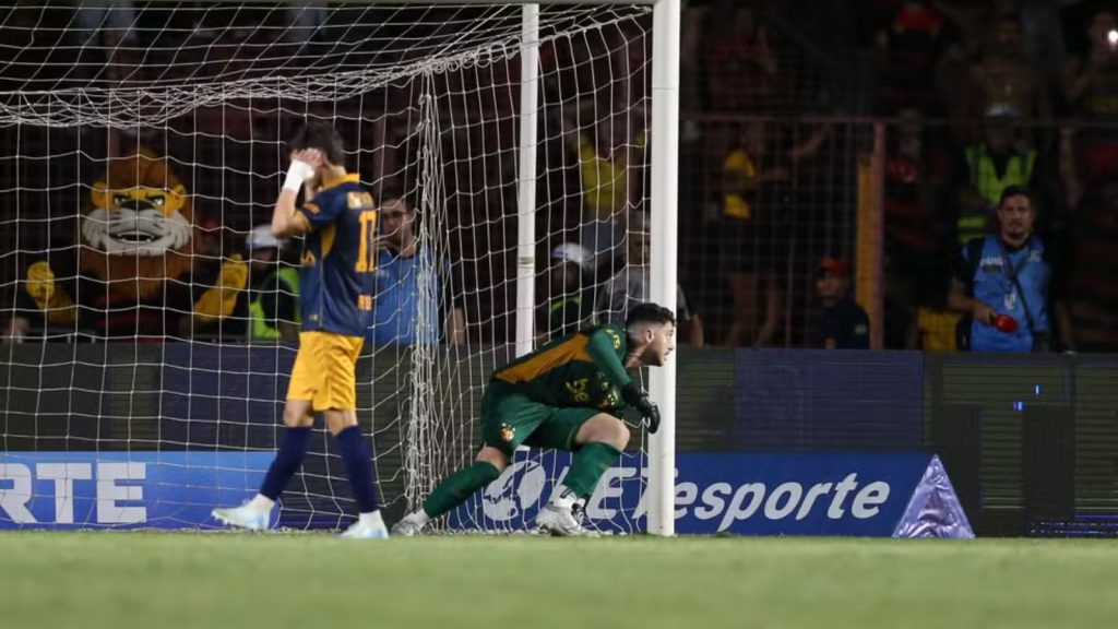 Foto: Marlon Costa/AGIF