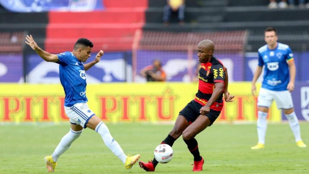 Foto: Marlon Costa/Futura Press/Folhapress