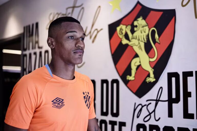 Sport, Matheus Alexandre - Foto: Paulo Paiva/SCR