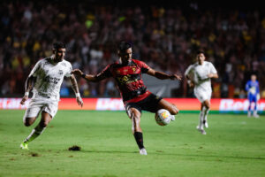 Jogo entre Sport x Ceará em jogo válido pelas quartas de final da Copa do Nordeste 2025, partida realizada no estádio da Ilha do Retiro, nesta quarta - feira (09). Foto: Paulo Paiva / Sport Recife.
