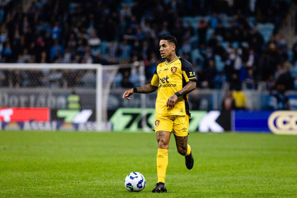 Matheusinho, Sport
