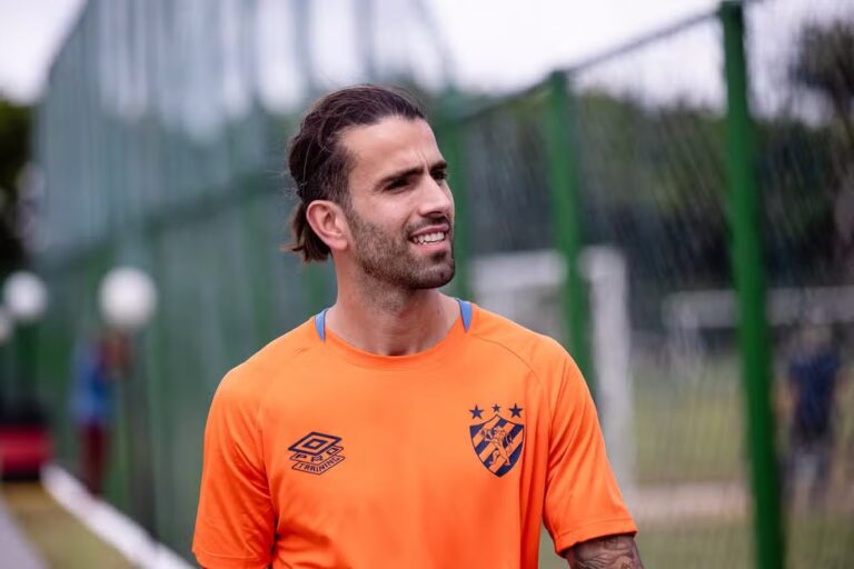 Sérgio Oliveira, Sport