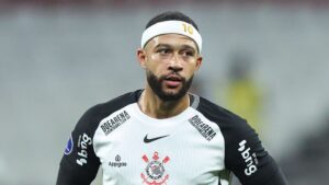 Sport de olho no Corinthians