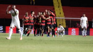 Sport vence o Retrô