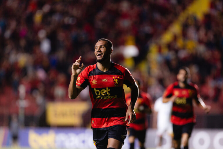 Sport vence o Vitória