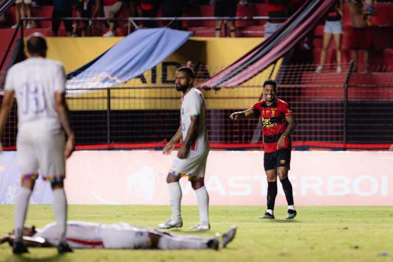 Sport vence o Vitória